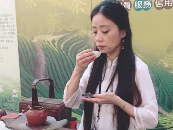 大益三階茶道師吳玉霜